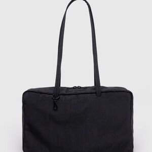 BAGGU medium bowler in black
